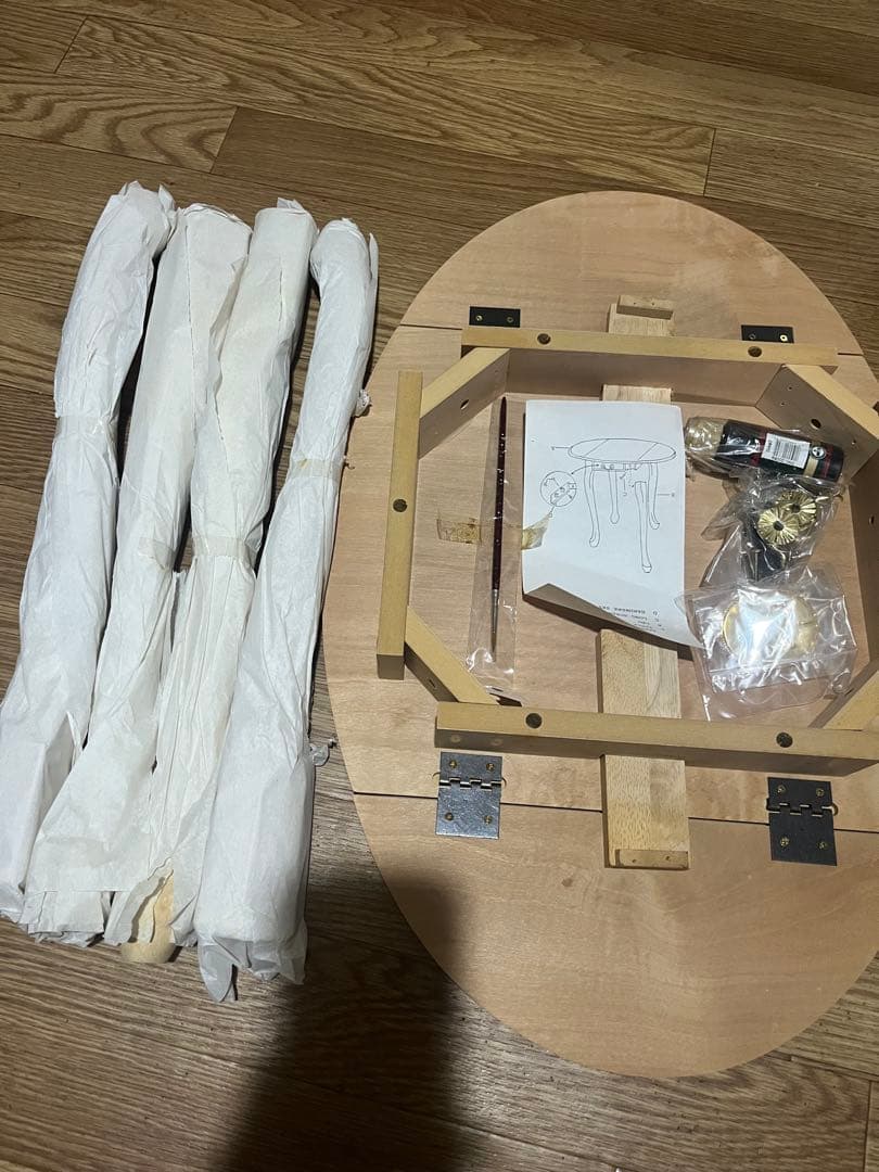 エニッド·ホッシンガーペインティング白木