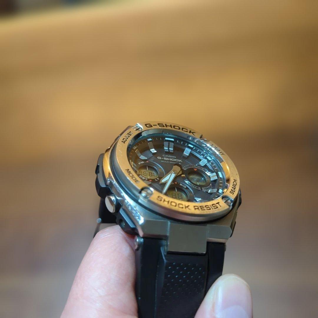 【値下げ】G-SHOCK GST-W110-1AJF メンズ 腕時計
