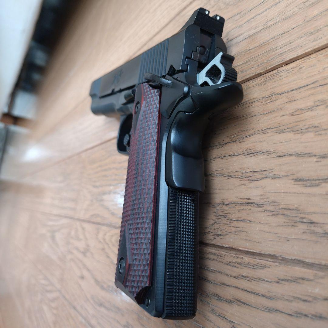 ウエスタンアームズ　キンバースワットカスタム