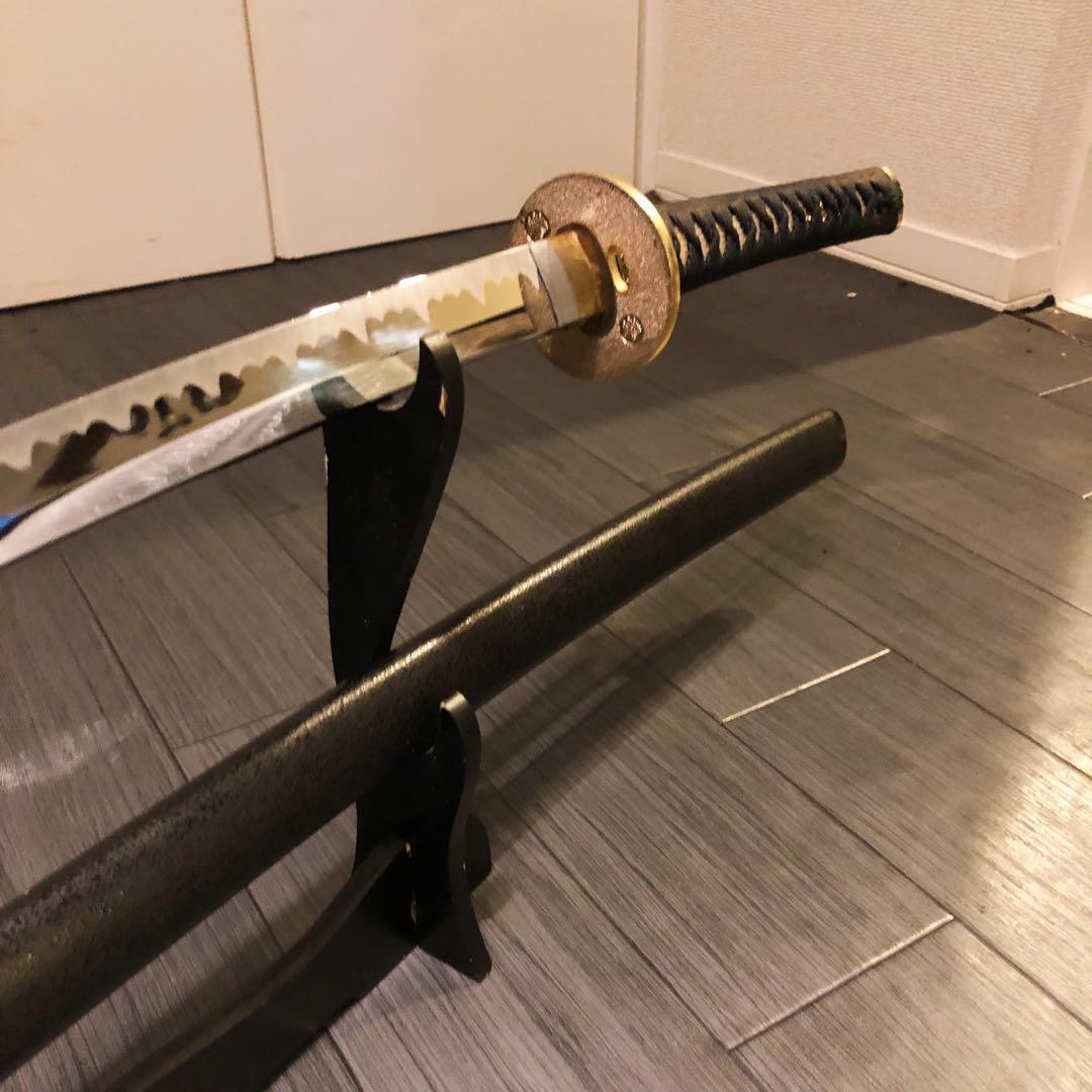 高級模造刀　居合刀　金の鍔　緑拵え