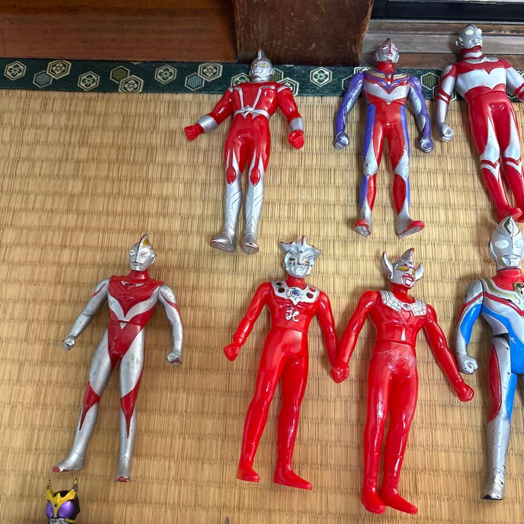 仮面ライダー　ウルトラマンフィギュア まとめ売り