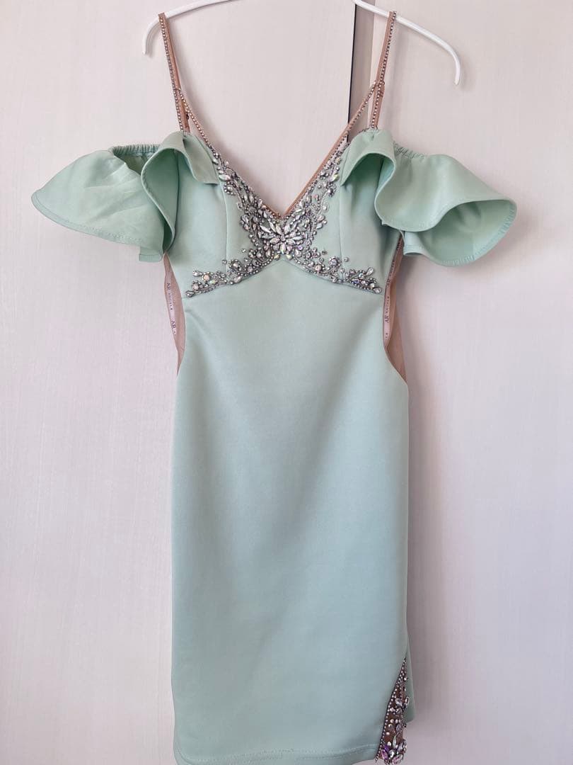 【美品！ANGEL R】バストショルダービジューフリルオフショルダー