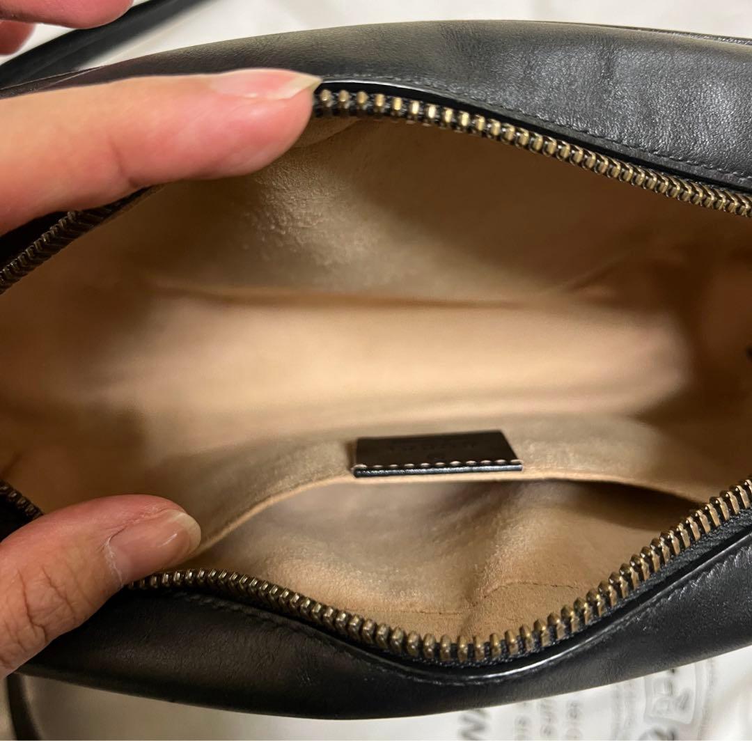 GUCCI マーモント ブラック GGロゴ ショルダーバッグ グッチ