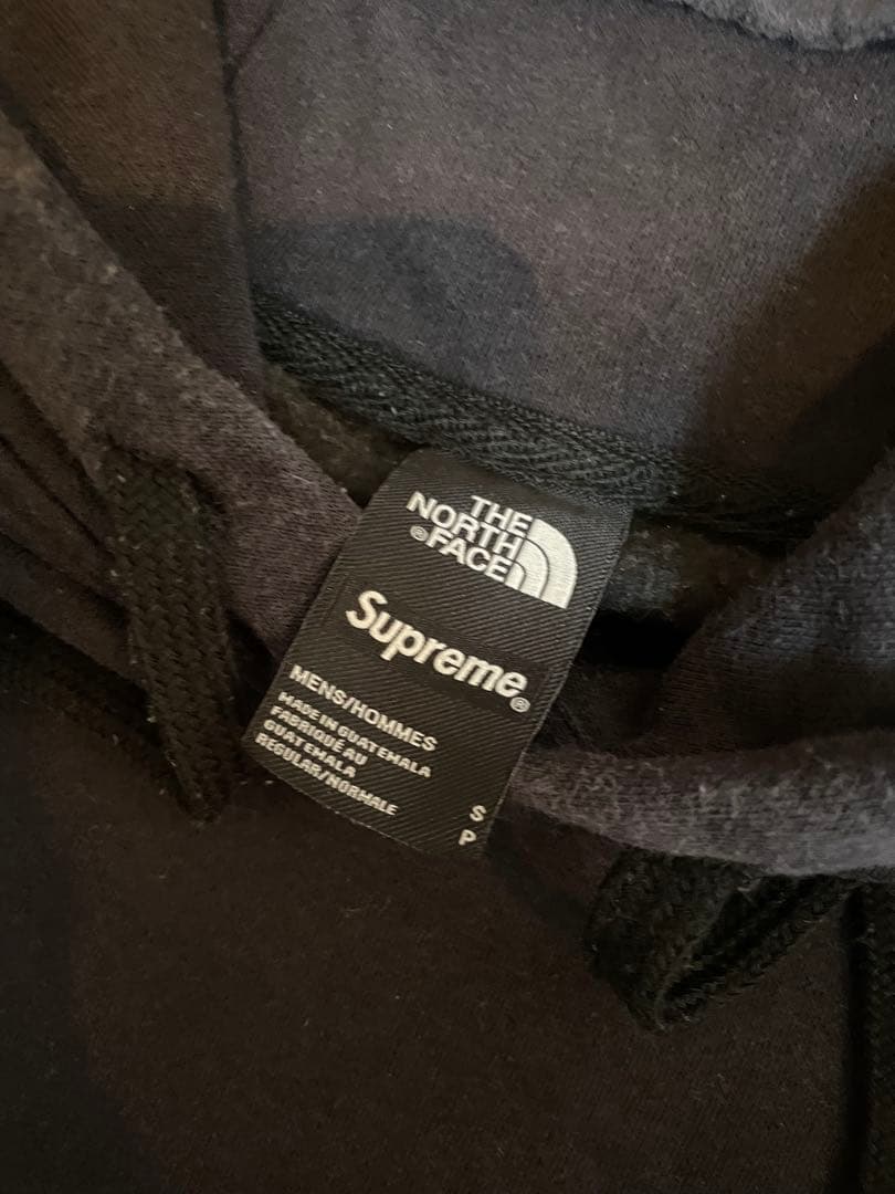 シュプリーム　ザノースフェイス　自由の女神　パーカー　ブラック