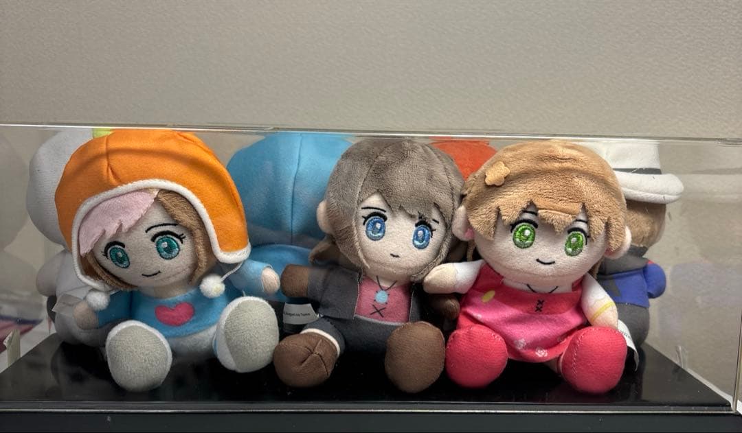 赤髪のとも　ぬいぐるみ