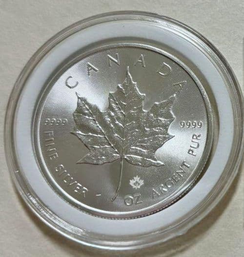 ☆カナダ▫メイプルリーフ 【2016年 】1オンス 銀貨 5ドル～新品未開封