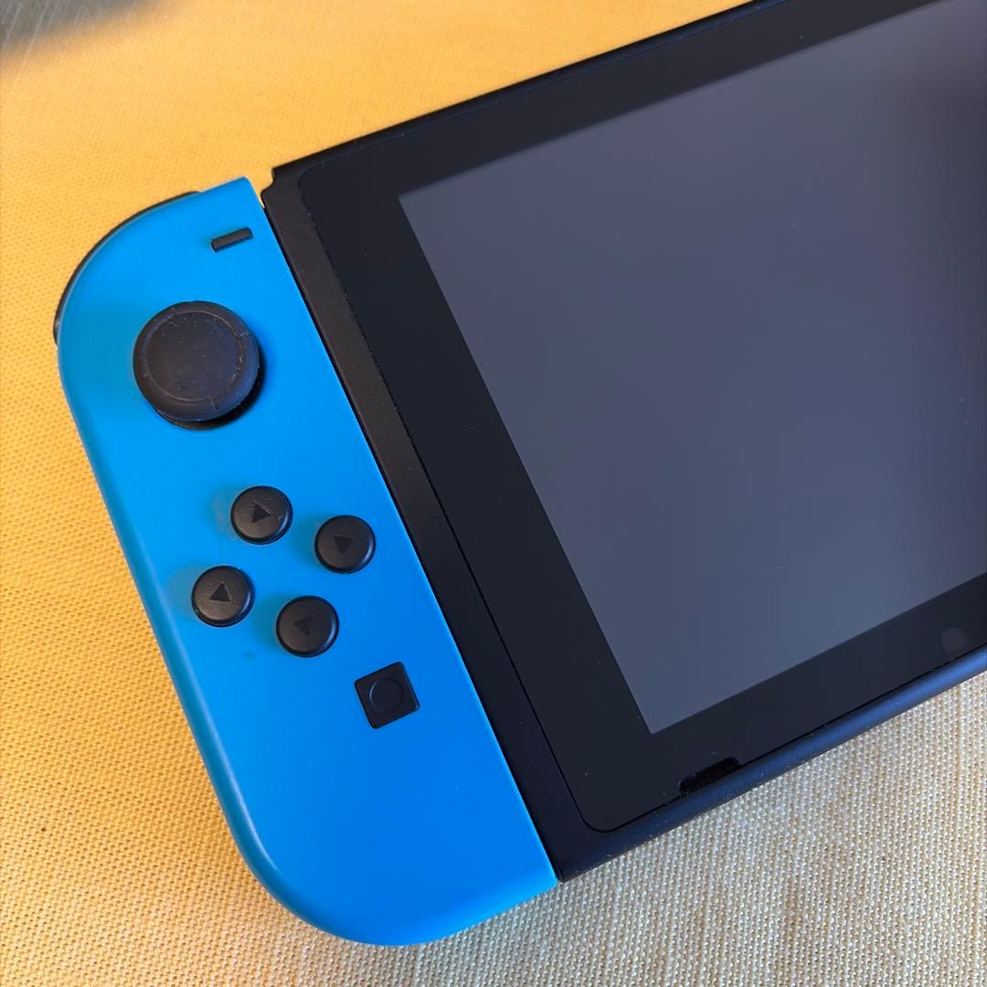 美品⭐︎Nintendo Switch 本体　ドック　青/赤 ジョイコン付き