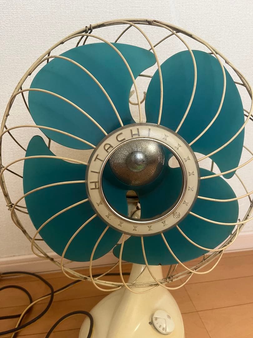 日立扇風機　扇風機 メタル製　昭和レトロ／アンティーク