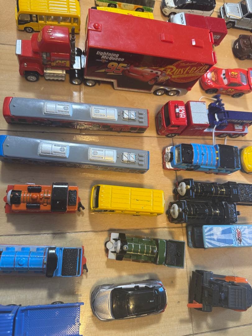 トミカまとめ売り　約65台　トミカ株主優待などレアあり