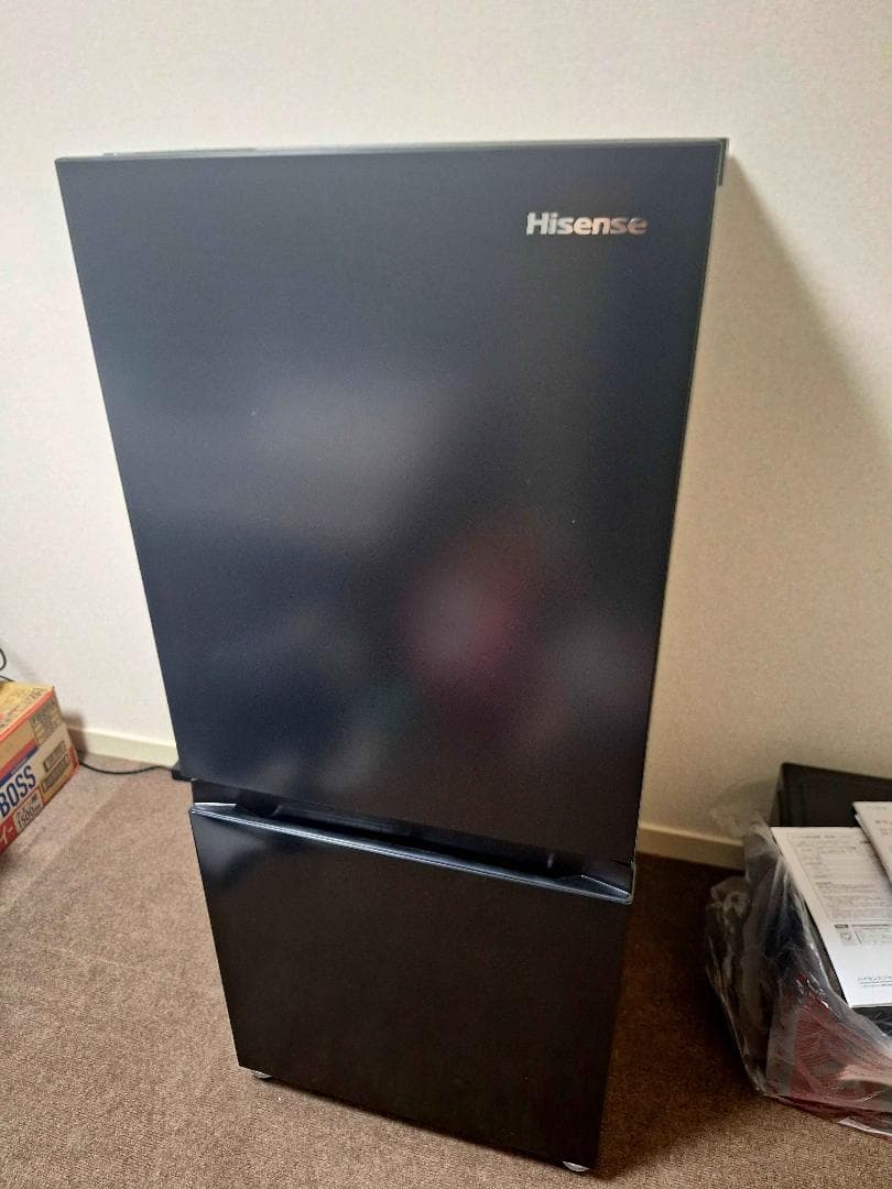 【新品未使用】2025年冷蔵庫135L HR-D140KB【黒】