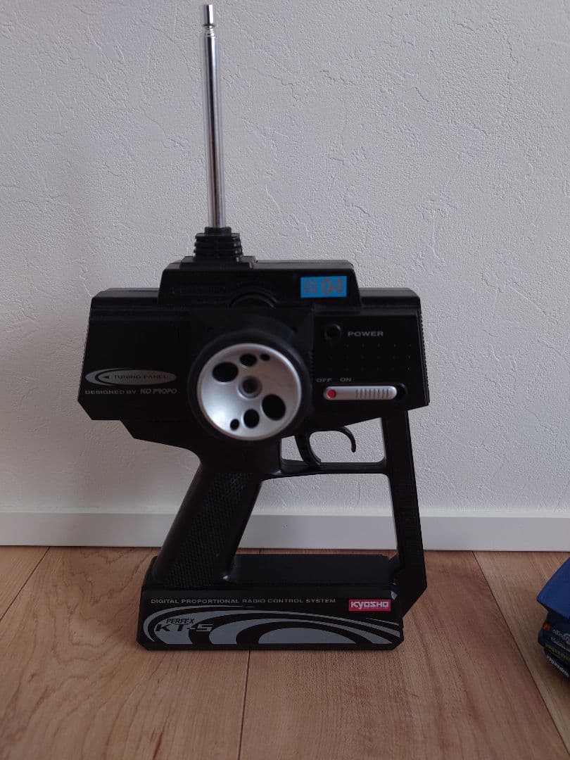 ミニッツ　AWD ma-010 AE86 フォーミュラ　藤原とうふ店