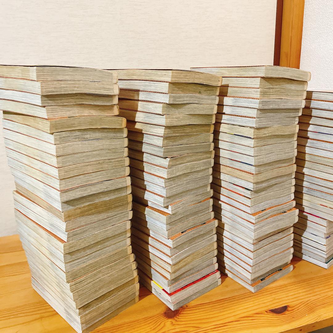 名探偵コナン　1~107巻セット　＋　犯人の半沢さん 1~7巻セット