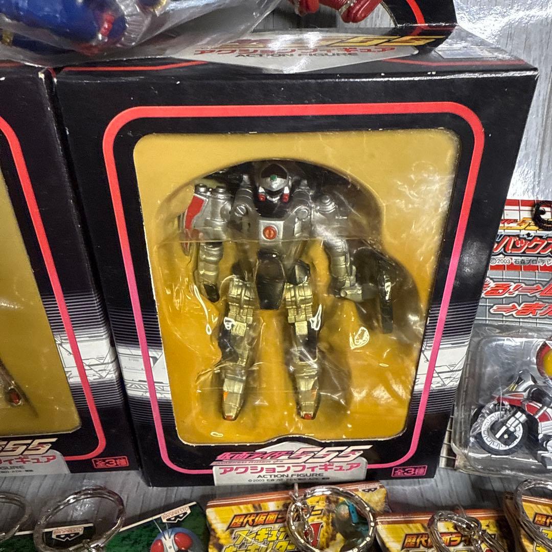 仮面ライダー フィギュアとキーホルダーは