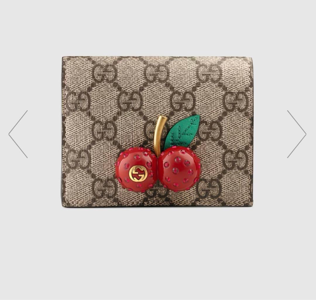 【GUCCI】チェリー(さくらんぼ) 付き GGスプリームキャンバスカードケース
