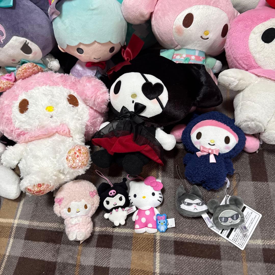 レア　キティー　サンリオ　大量　19点ぬいぐるみ　まとめ売り