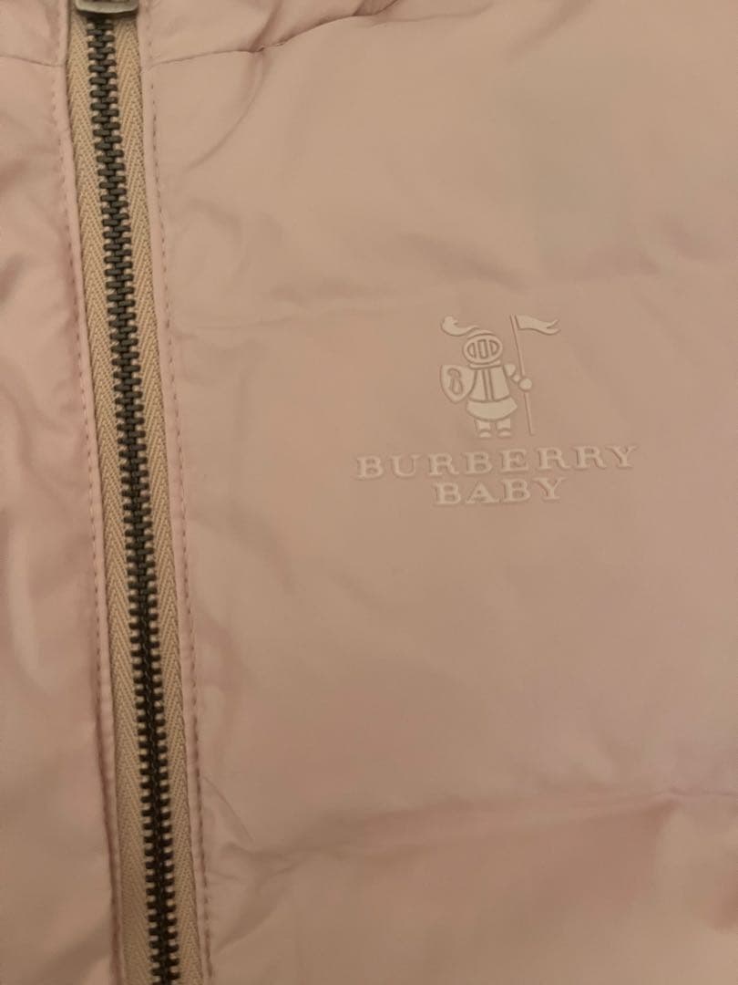 Burberry ピンク フード付きダウンコート　92cm 24m