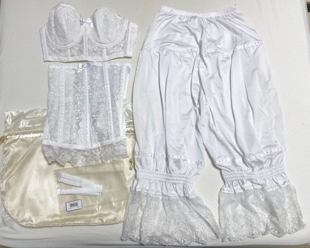 セモアブライダルインナー　エレガントD65/64