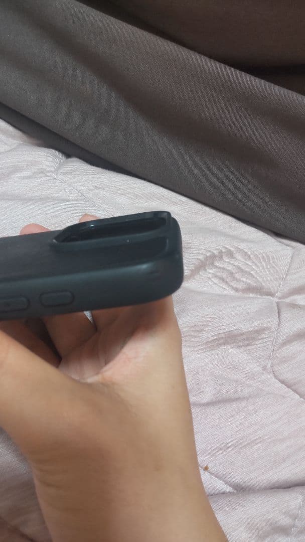 PRADA iPhone16proスマホケース 三角ロゴ 正規品