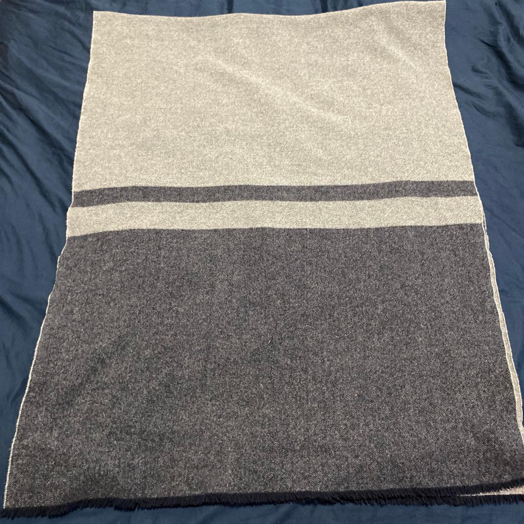 値下げ！カナダグース 大判ストール ブランケット 5279L - メルカリ