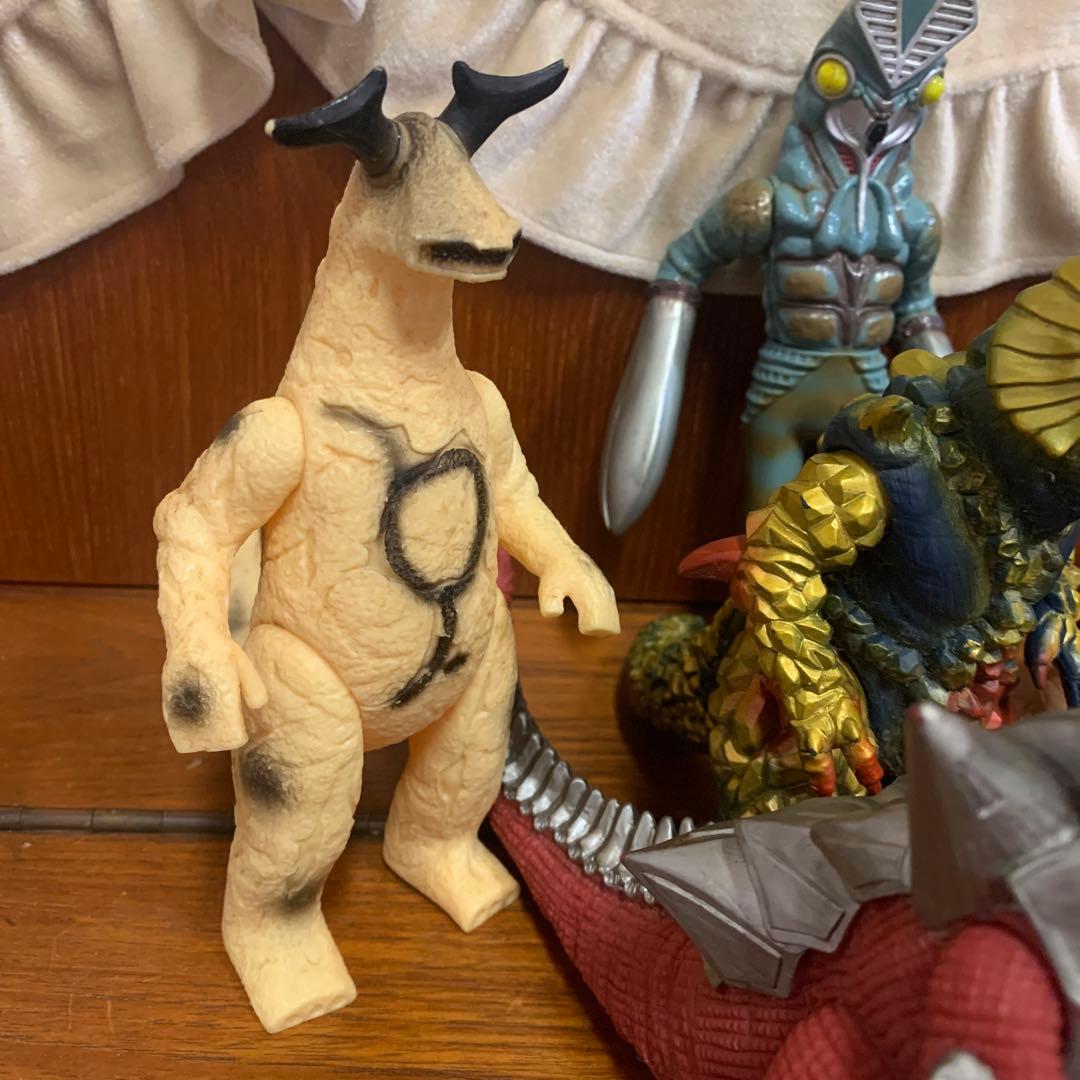 ウルトラマン怪獣９体セット　平成レトロ