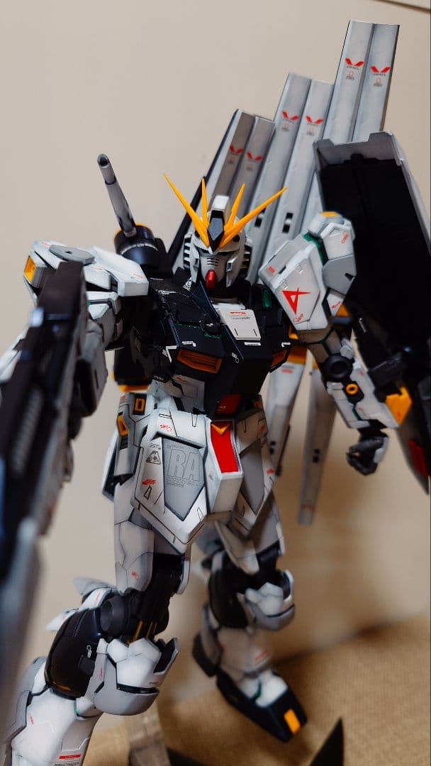 MG νガンダムver.Ka LEDライト機能付き 全塗装組立済 MG νガンダムver.Ka LEDライト機能付き 全塗装組立済 MG νガンダム Ver