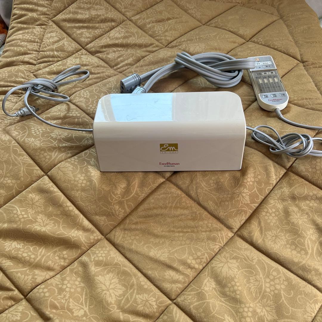 エクセルヒューマン 電気毛布 シングル ゴールド EMいちばん エクセル