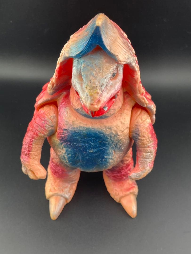 中古品】囮怪獣プルーマ 当時物 ウルトラマン怪獣 マルサン - メルカリ