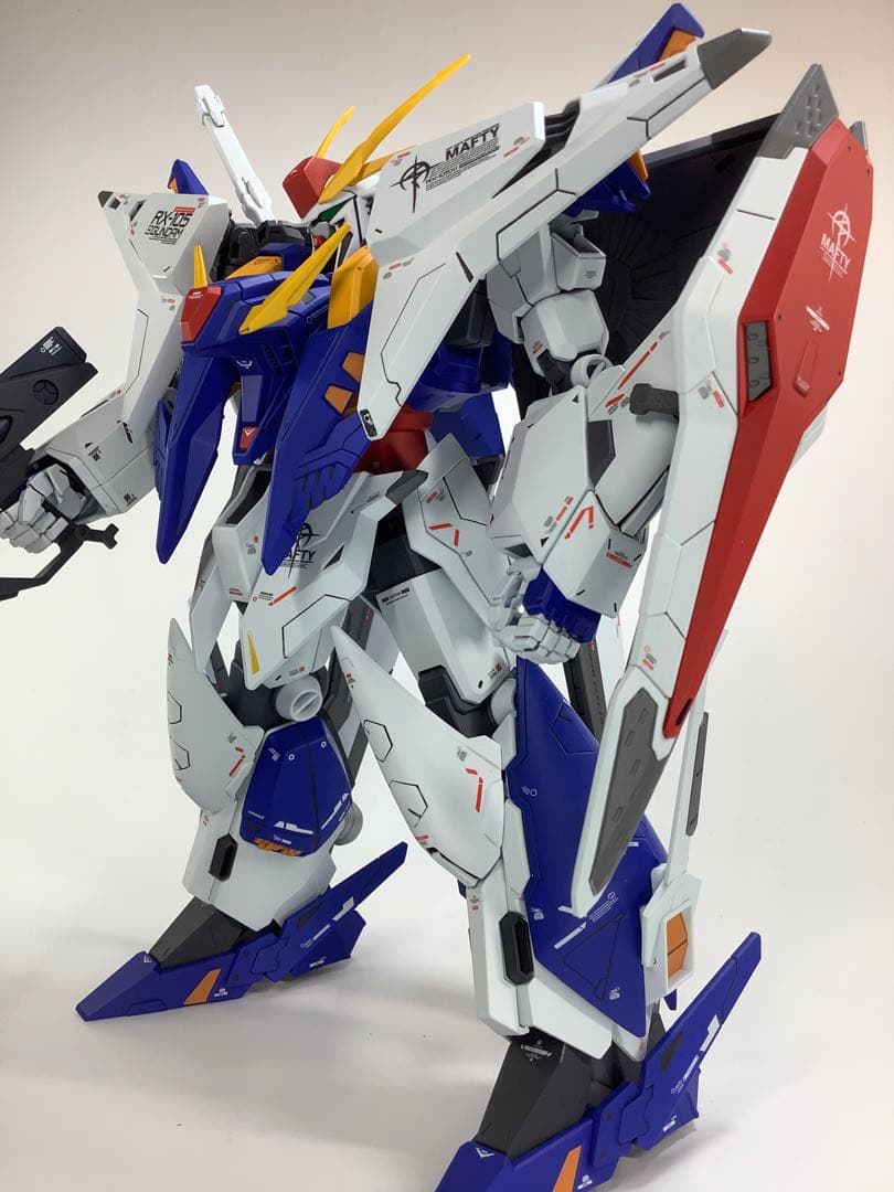 HGUC RX-105 クスィーガンダム 塗装済完成品 - メルカリ