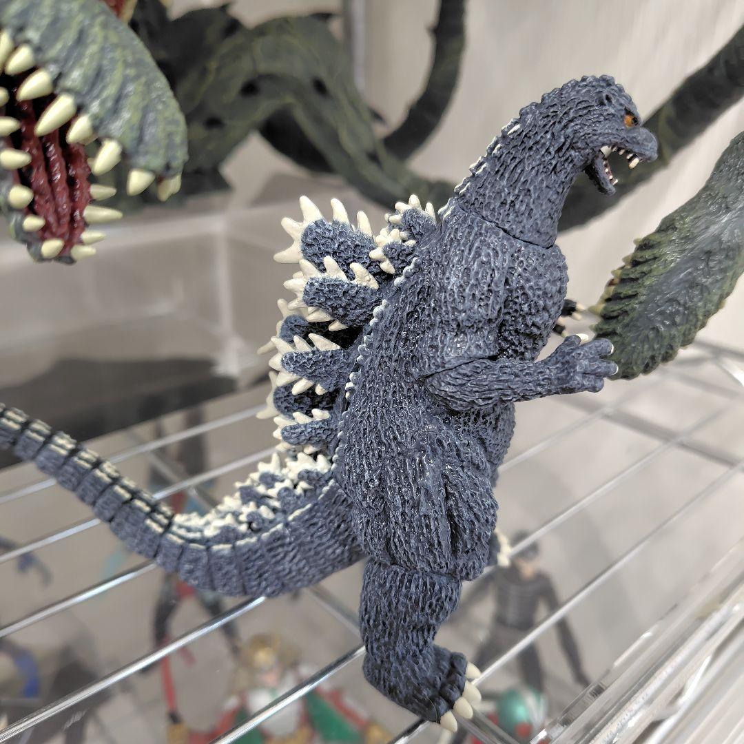 【組み立て済２体】東宝怪獣コレクション　ゴジラ ＆ ビオランテ