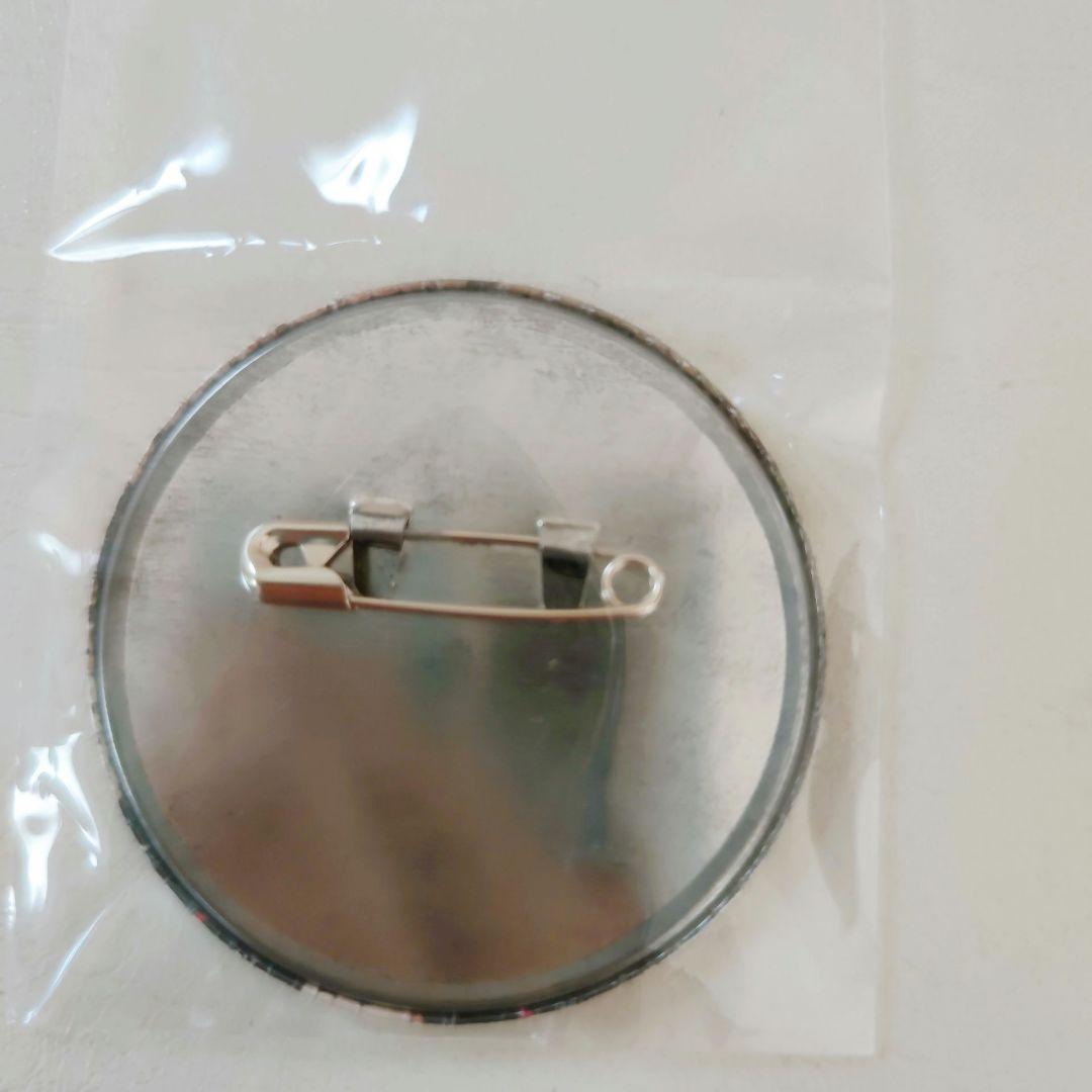 鏡音リン シザーズ 缶バッジ グッ鉄カフェ DIVA