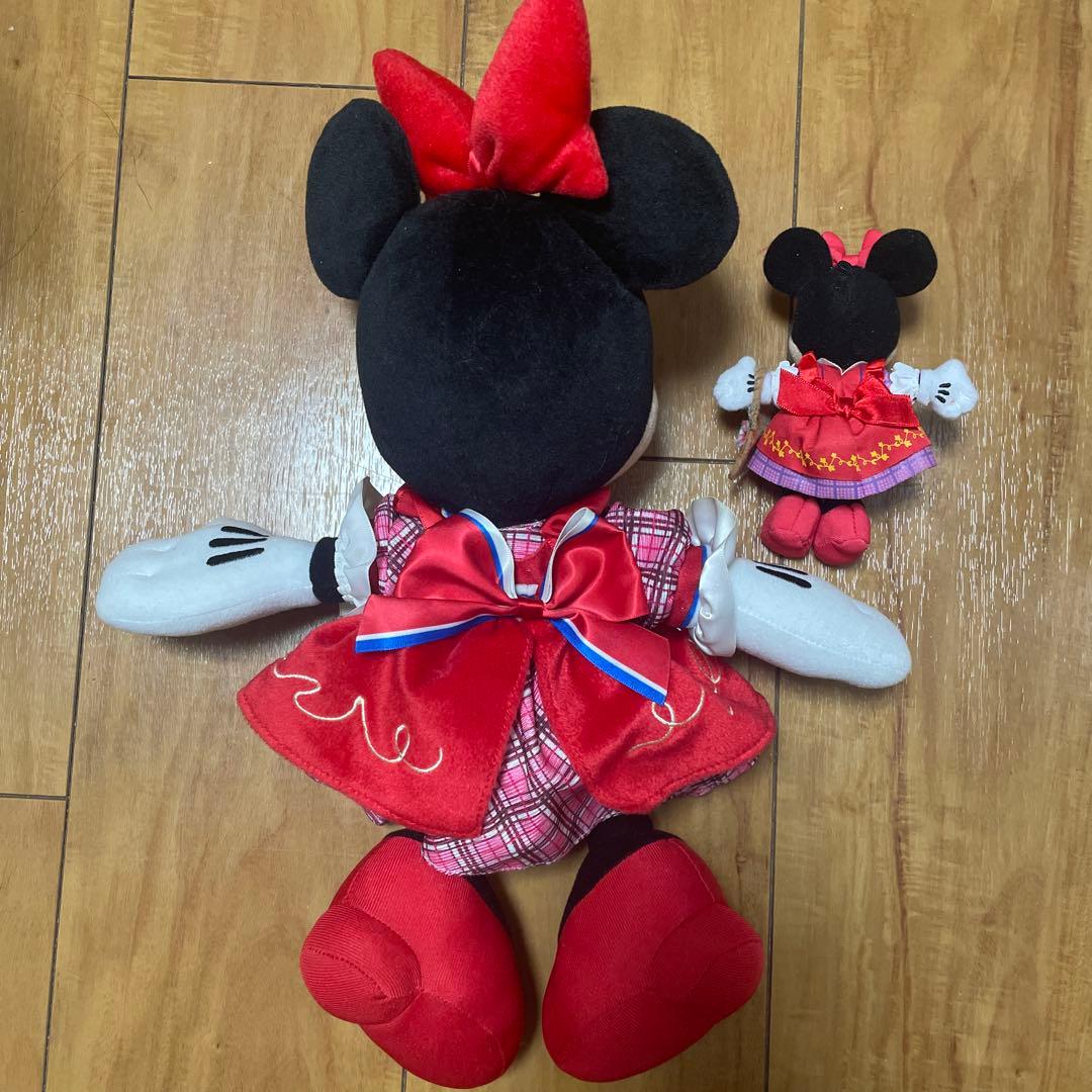 ミニーマウス ぬいぐるみ