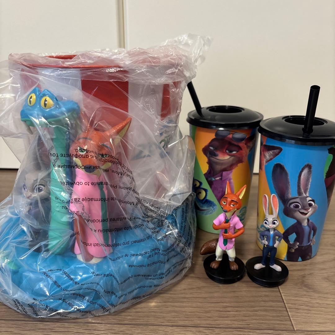 ズートピア ポップコーンボックス ドリンクホルダー2種 TOHOシネマズ限定