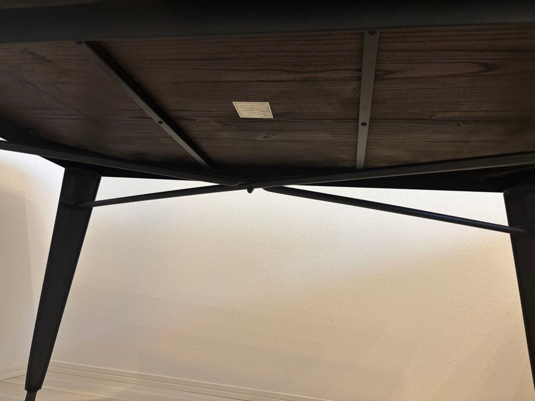 ※値下げ中【送料込】幅140 LOWYA ダイニングテーブル