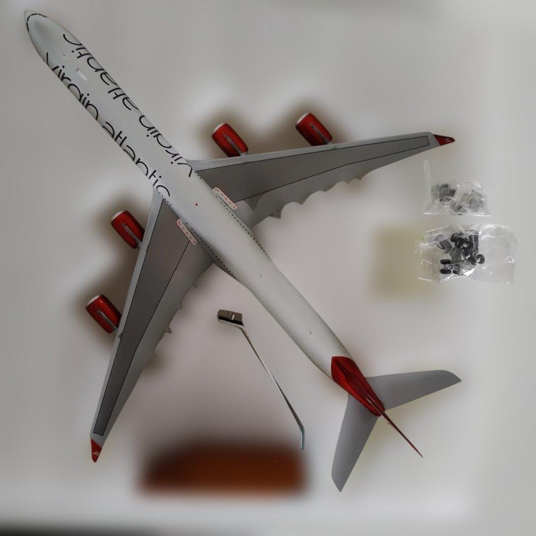 航空機・ヘリコプター Virgin Atlantic A340-600 Gemini 200