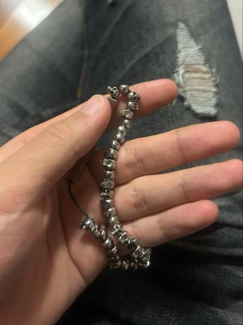 アクセサリー alexander mcqueen skull bracelet