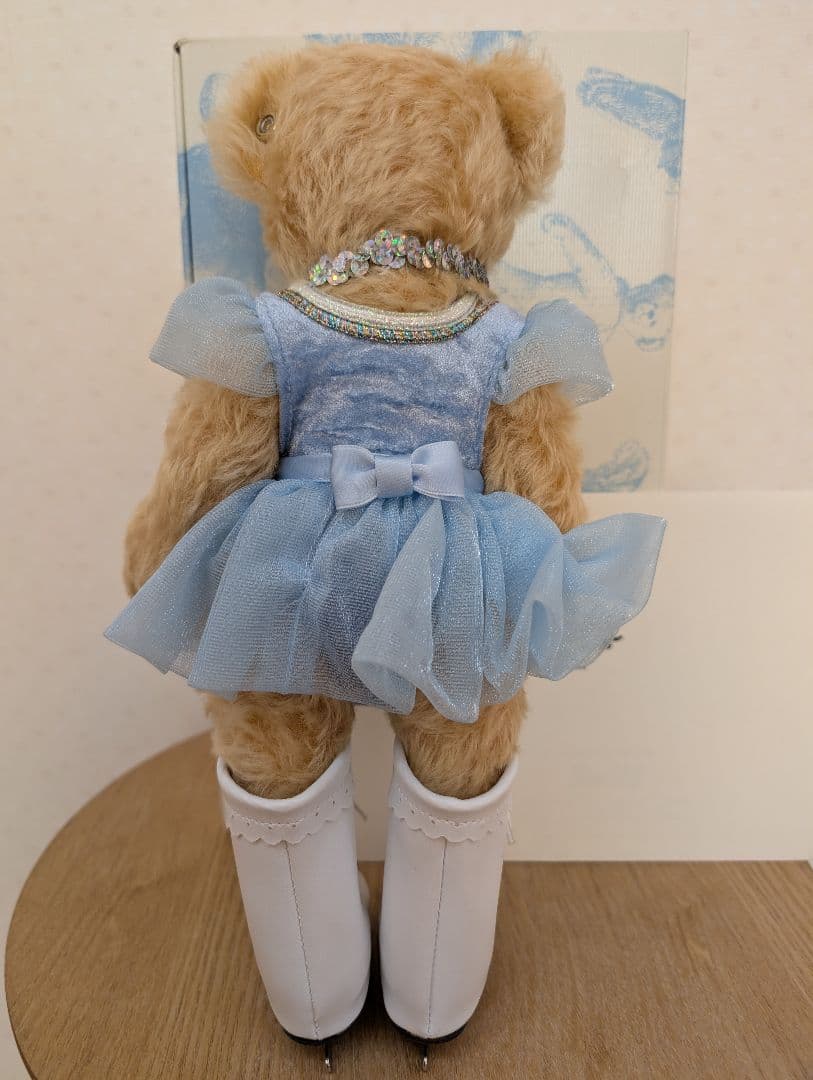 Steiff シュタイフ ベア バンクーバー 2010年 677106　231