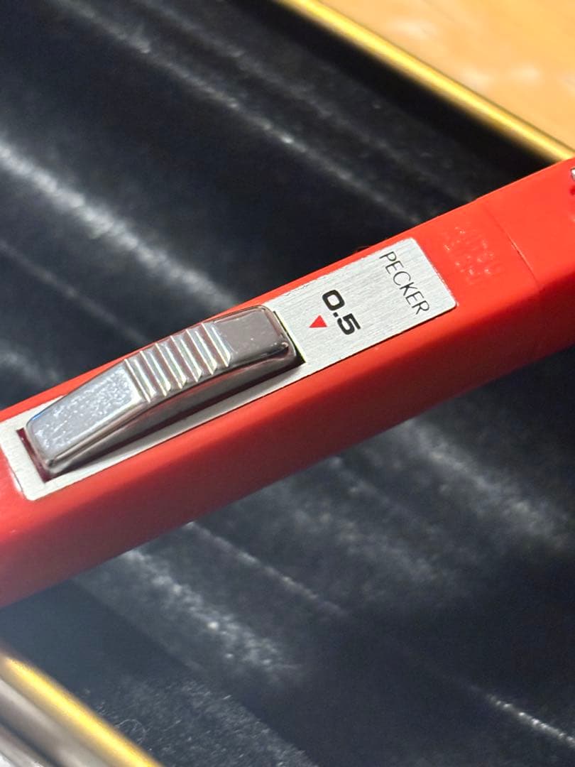 ⭐︎希少・廃盤⭐︎ 三菱鉛筆　ペッカー　0.5㎜