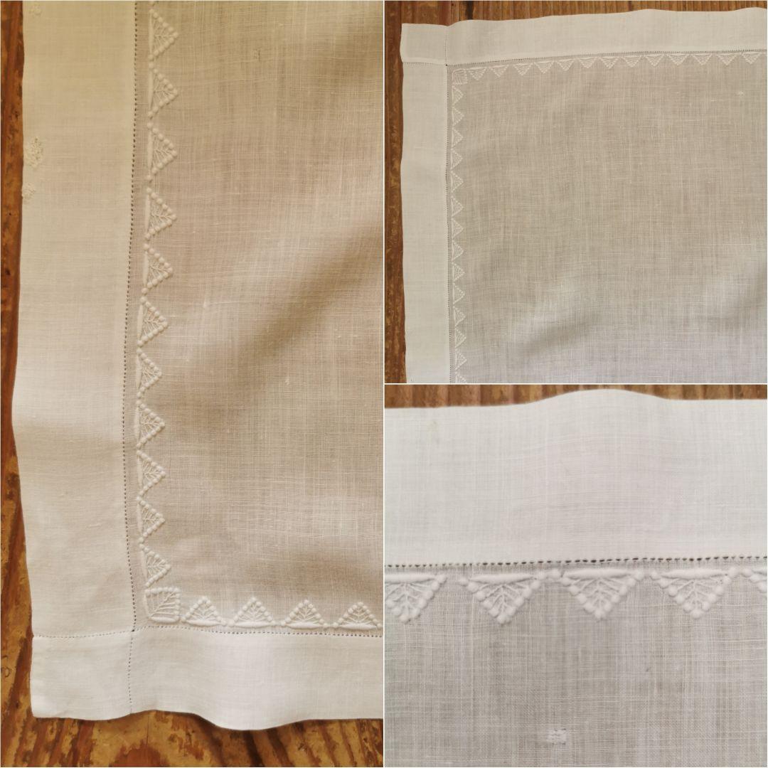 アンティークフランス 一周の木の刺繍 イニシャル花文字AM