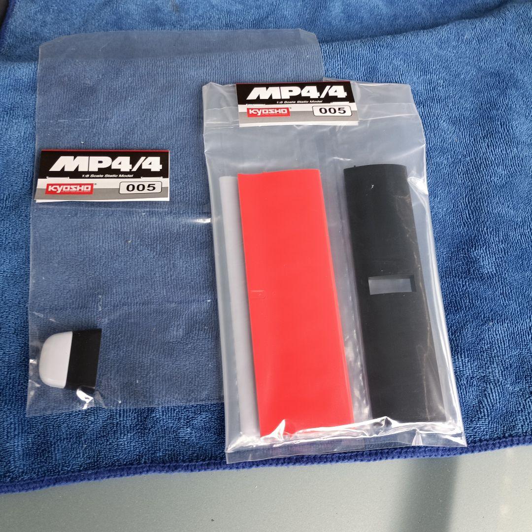 McLaren Honda MP4/4スケールモデル 1/8