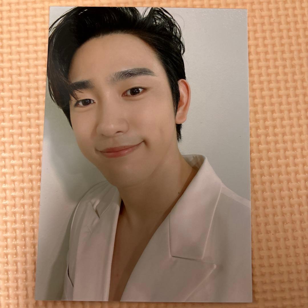 GOT7 ジニョン 生写真 トレカ L10872950 - アイドル人気