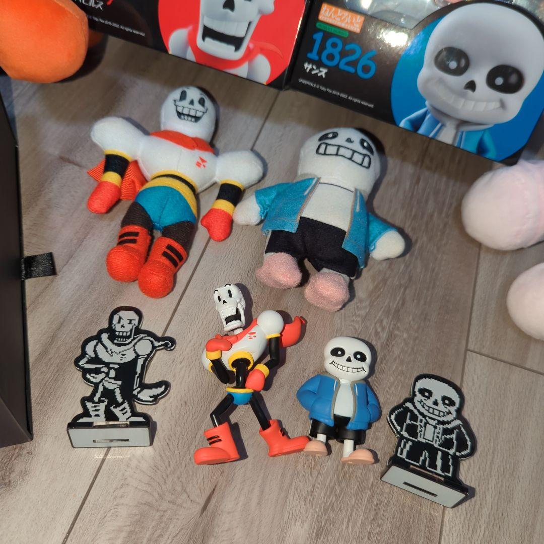 undertale　サンズ　パピルス　フィギュア　ぬいぐるみ　アクスタ　14点