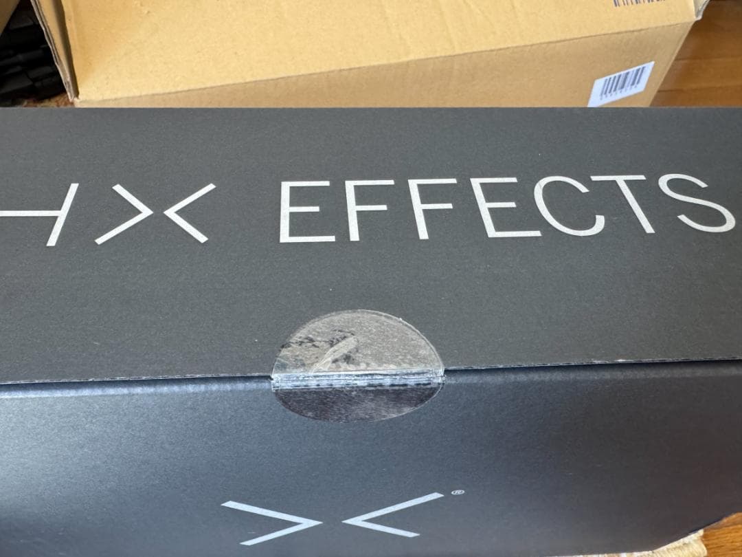 新品マルチエフェクターLINE6