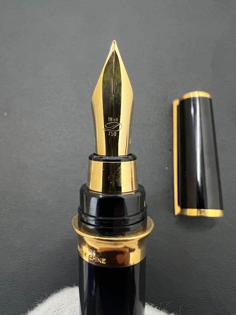 美品]高級万年筆 18金ペン先 黒