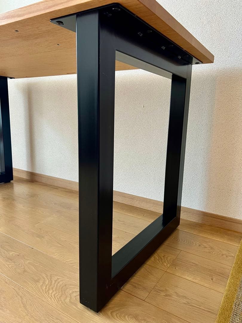 マスターウォール　ワイルドウッドダイニングテーブル　書斎用