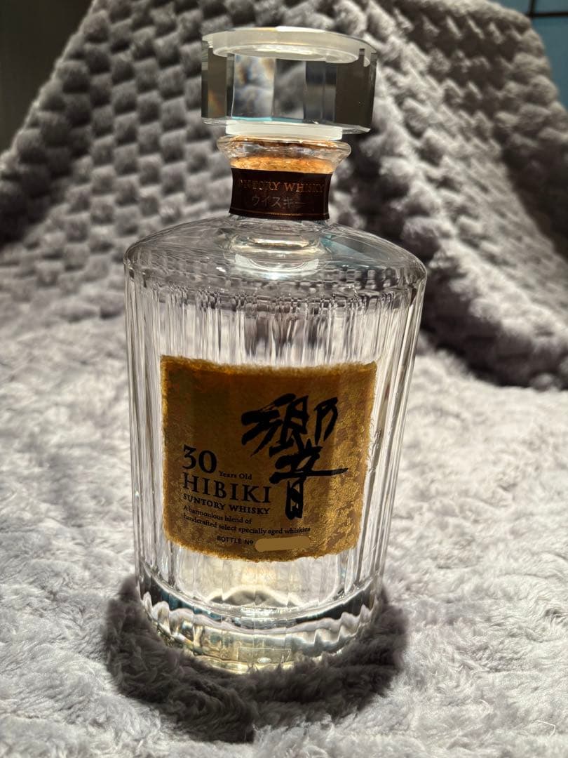 サントリー 響 30年 空瓶SUNTORY WHISKY 響 ヒビキ 30年 空瓶 HIBIKI