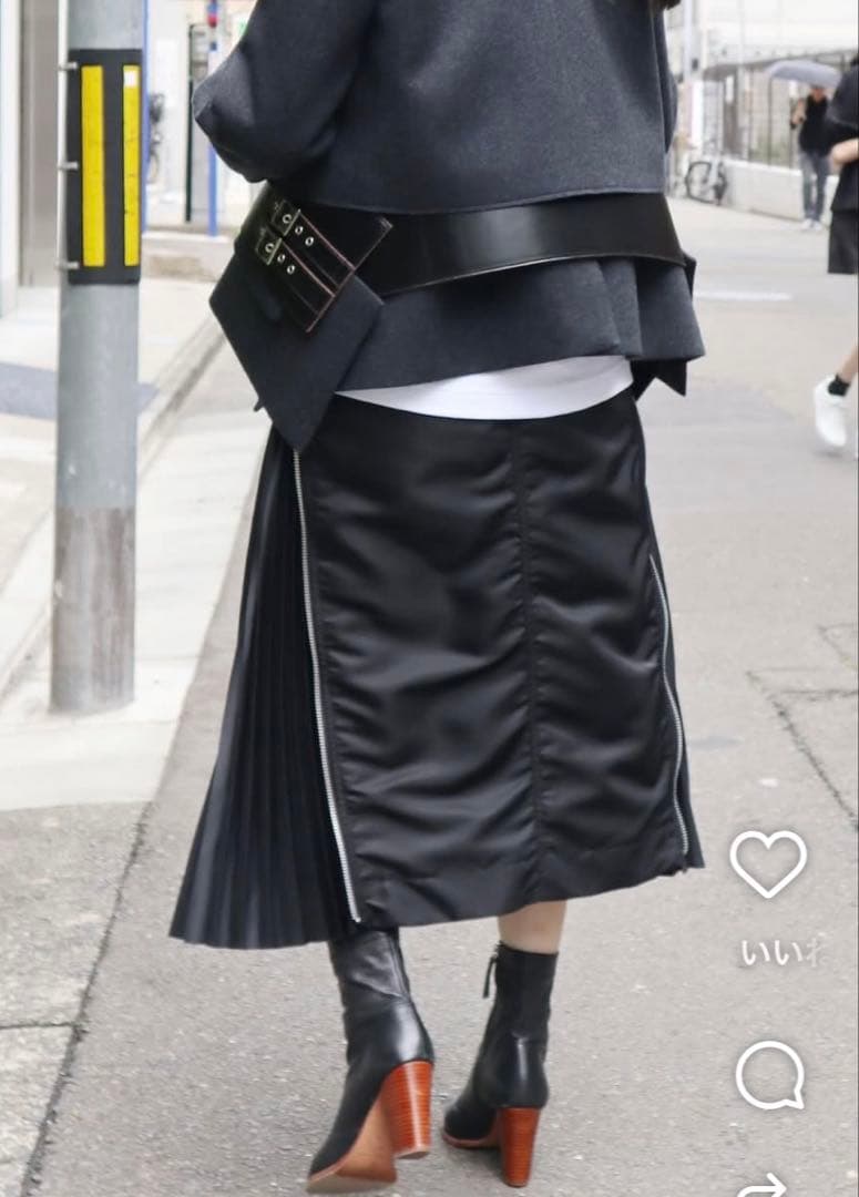 SACAI ブラックプリーツ切り替えスカート サカイisseyギャルソンyama