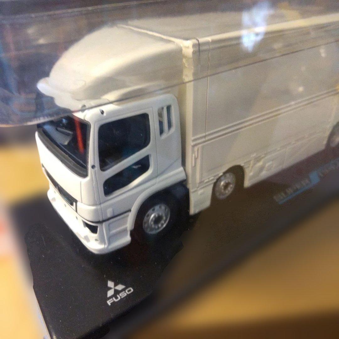 FUSO SUPER GREAT トラック 1/43 一部組み立てパーツ有り