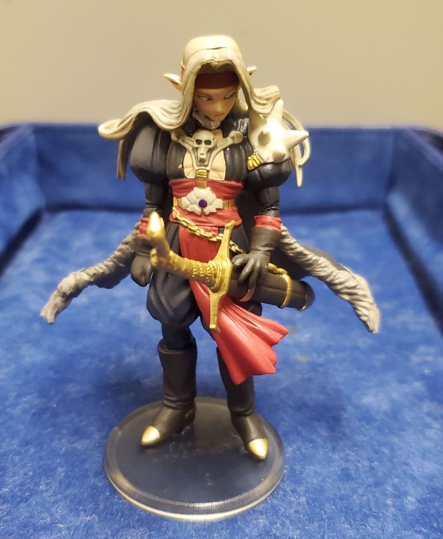 ピサロ ドラゴンクエスト キャラクター フィギュア コレクション