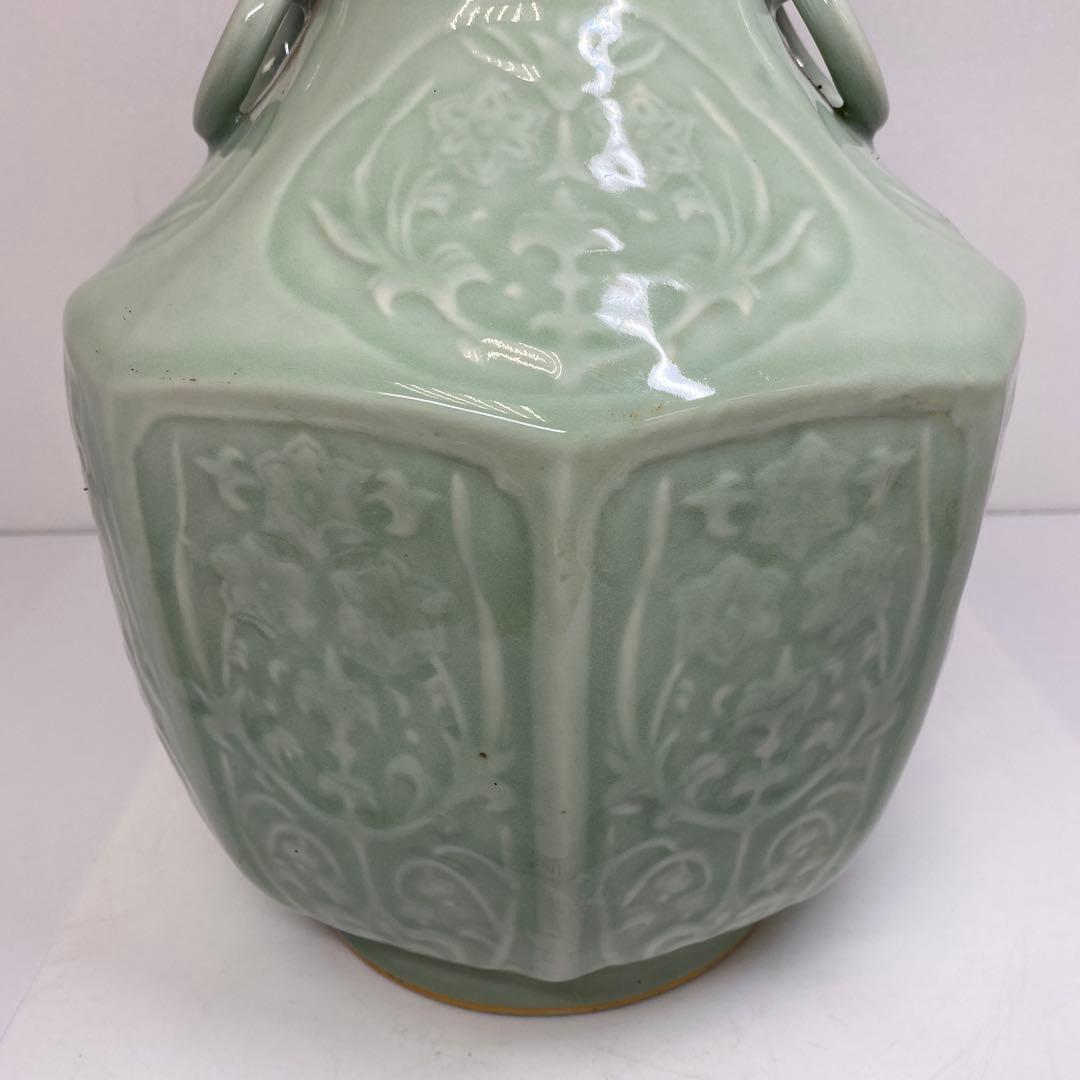 中国　竜泉窯　青磁花瓶　高さ約38㎝　タコヒ　東さ7-0302④