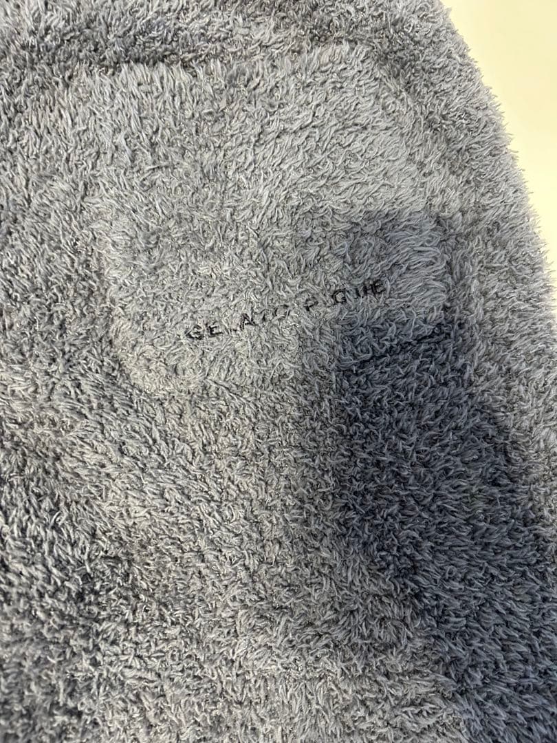 新品未使用ボタン付き　ジェラートピケ　グレー　上下　2024年福袋B